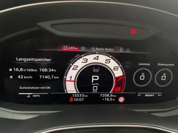 AUDI RS7 4.0 TFSI Performance SHZ 280 k mh HUD Pano