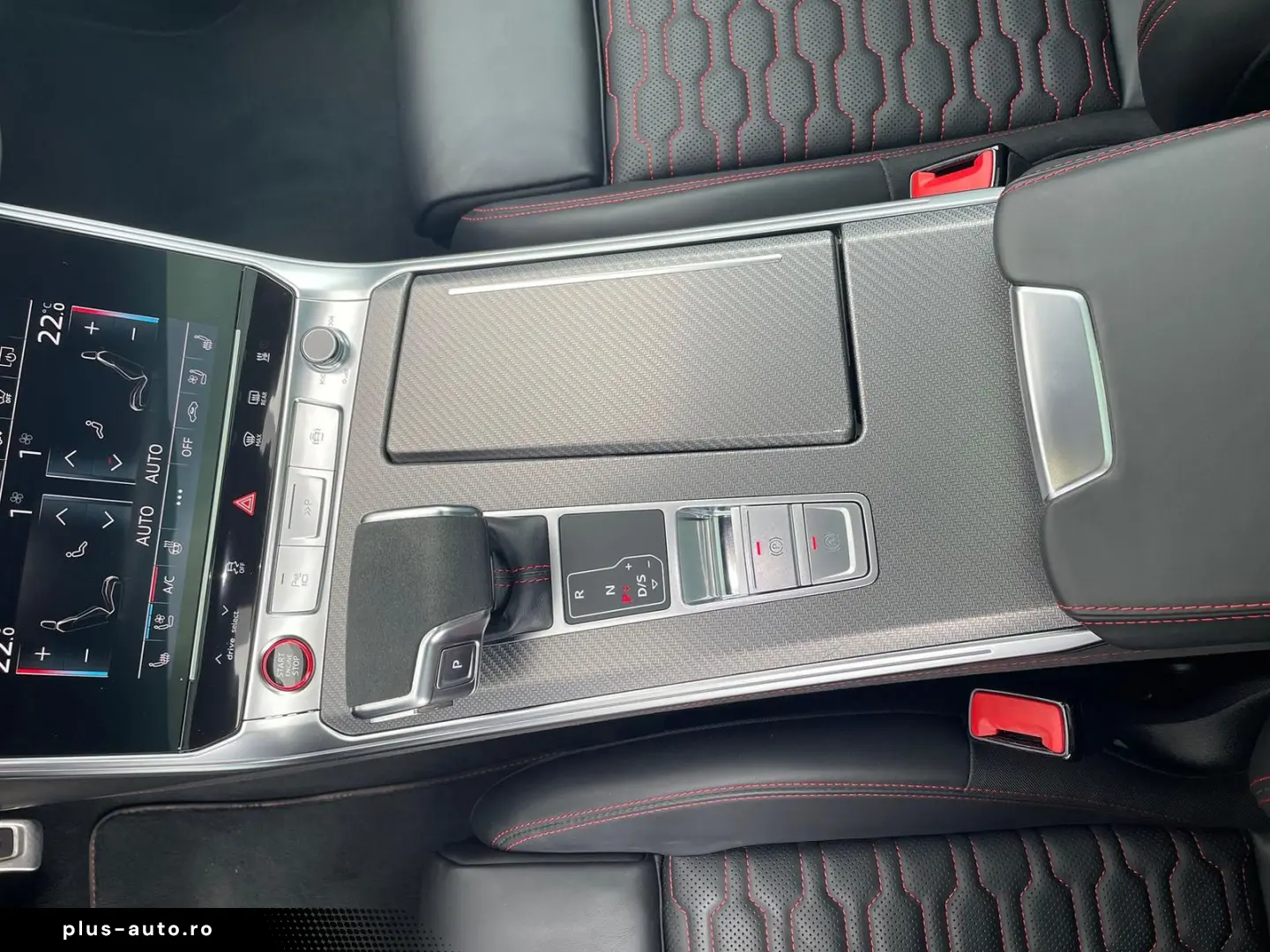 AUDI RS7 4.0 TFSI Performance SHZ 280 k mh HUD Pano