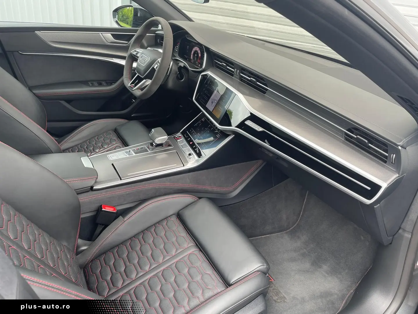 AUDI RS7 4.0 TFSI Performance SHZ 280 k mh HUD Pano