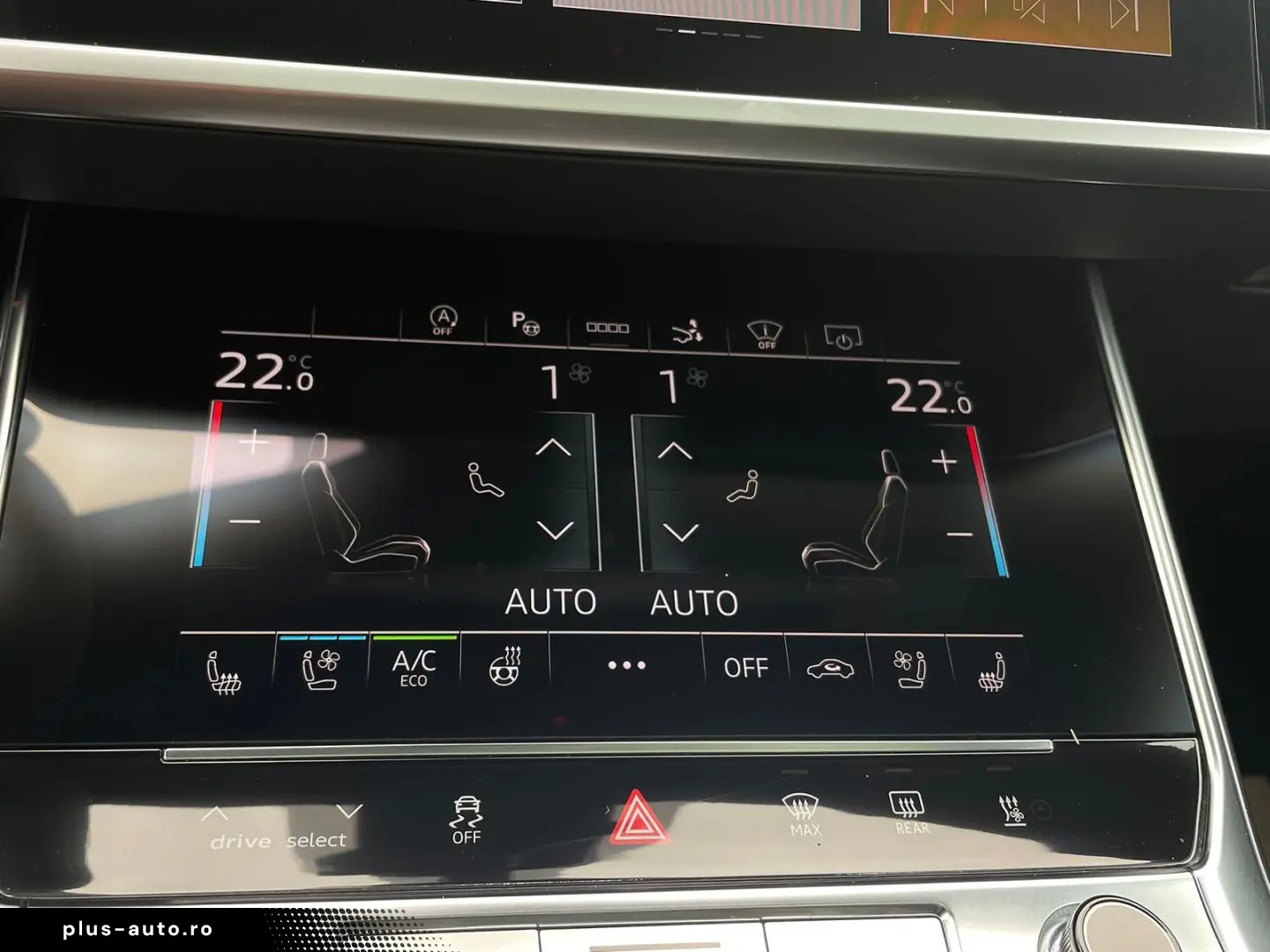 AUDI RS7 4.0 TFSI Performance SHZ 280 k mh HUD Pano