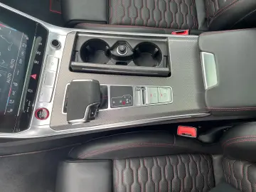 AUDI RS7 4.0 TFSI Performance SHZ 280 k mh HUD Pano