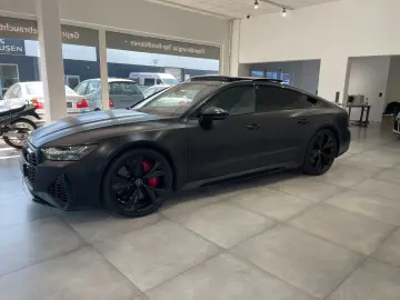 AUDI RS7 Sportback 4.0 TFSI quattro 1.Hand Pano VOLL