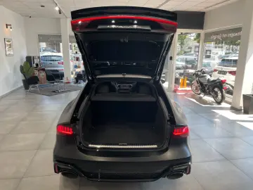 AUDI RS7 Sportback 4.0 TFSI quattro 1.Hand Pano VOLL