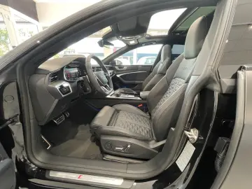 AUDI RS7 Sportback 4.0 TFSI quattro 1.Hand Pano VOLL