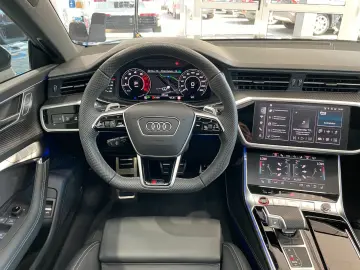 AUDI RS7 Sportback 4.0 TFSI quattro 1.Hand Pano VOLL