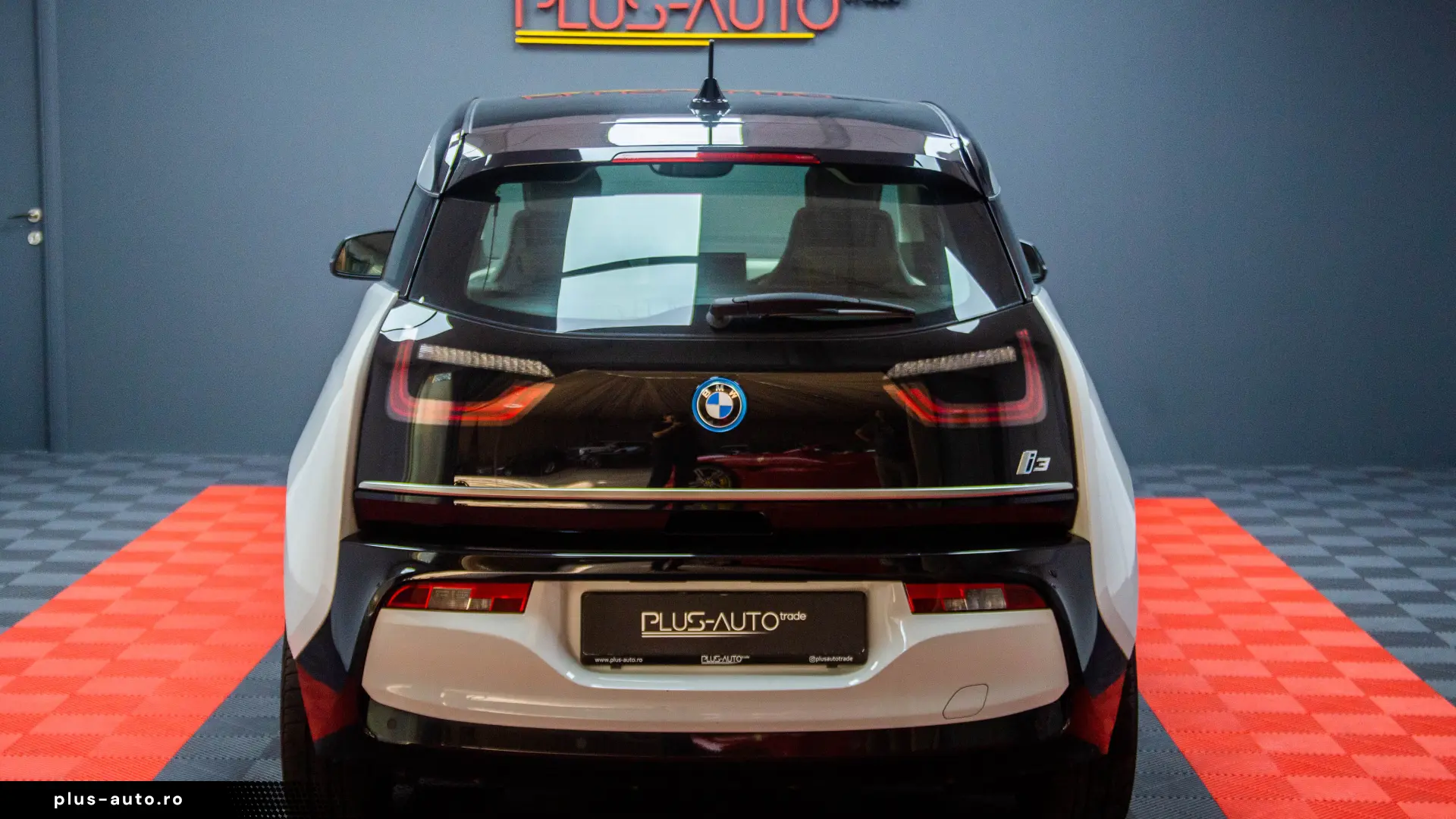 BMW i3 120 Ah – Bateria mare de 42.2 kWh