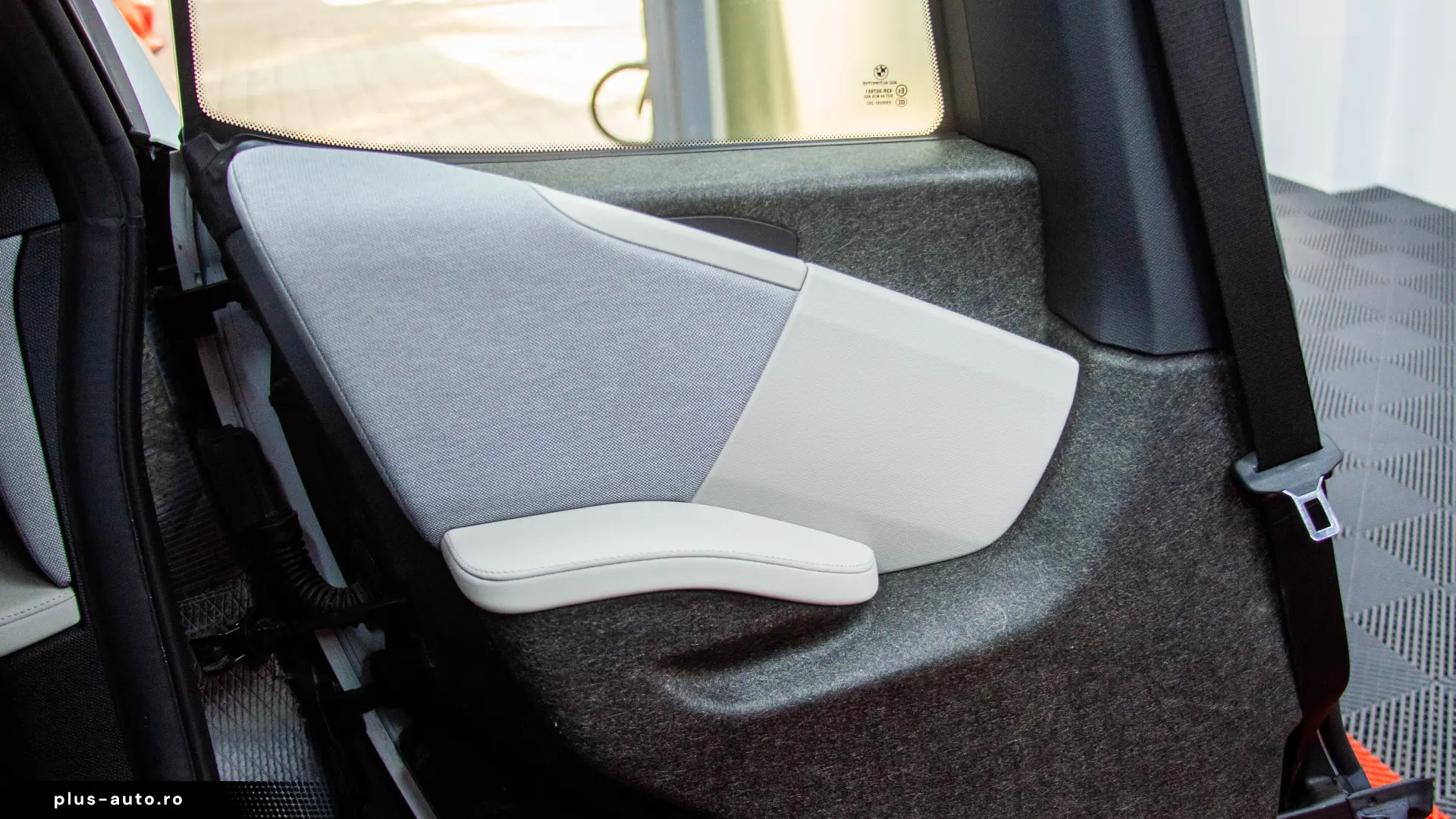 BMW i3 120 Ah – Bateria mare de 42.2 kWh