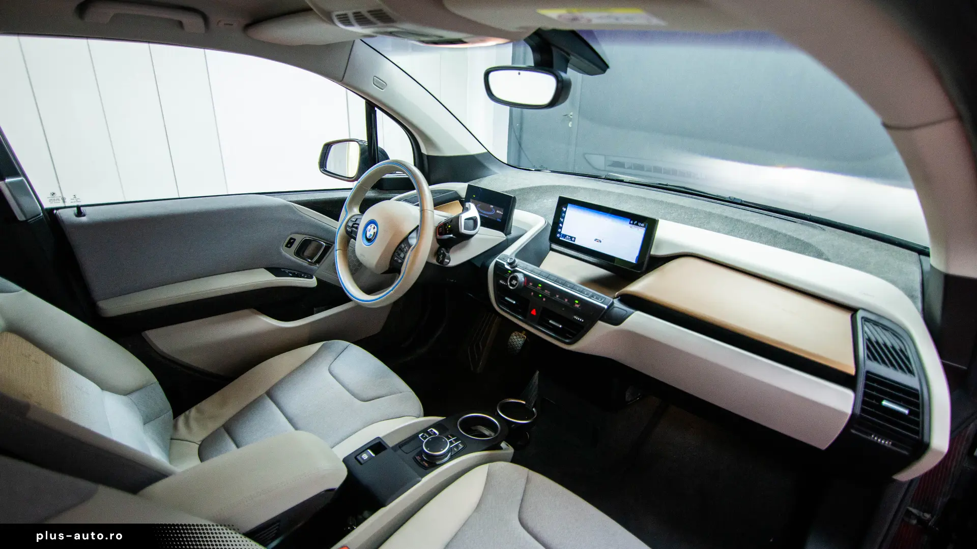 BMW i3 120 Ah – Bateria mare de 42.2 kWh