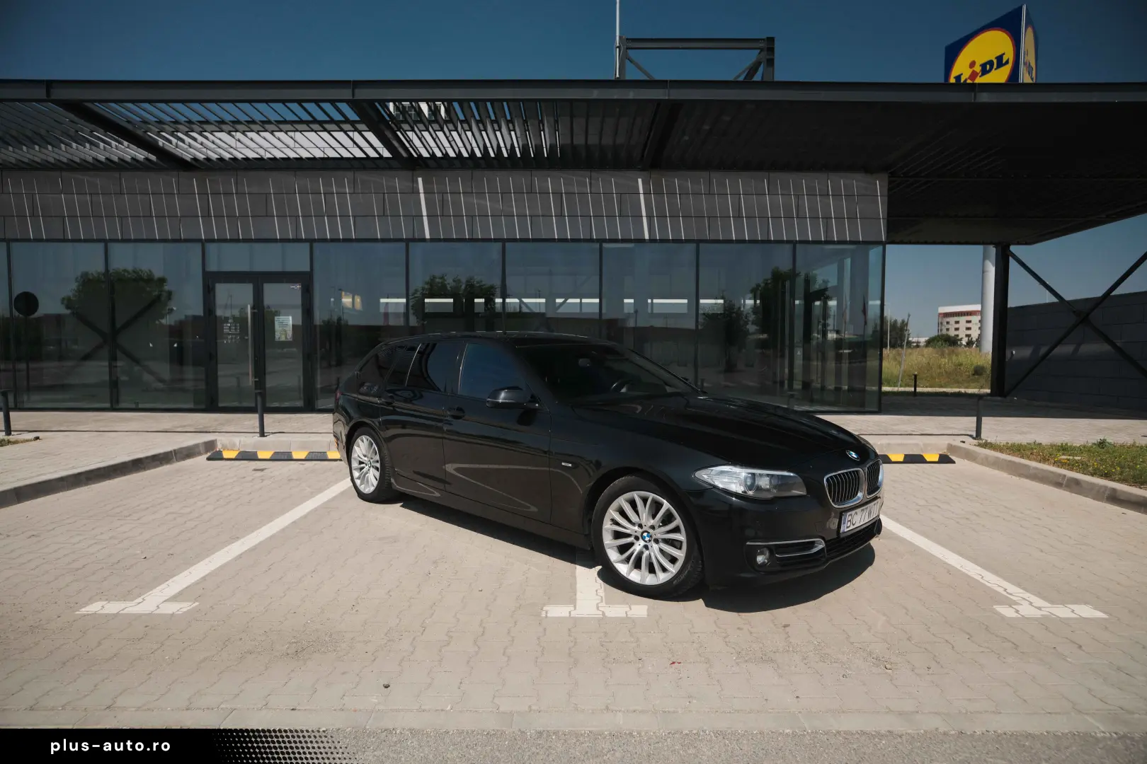 BMW 520