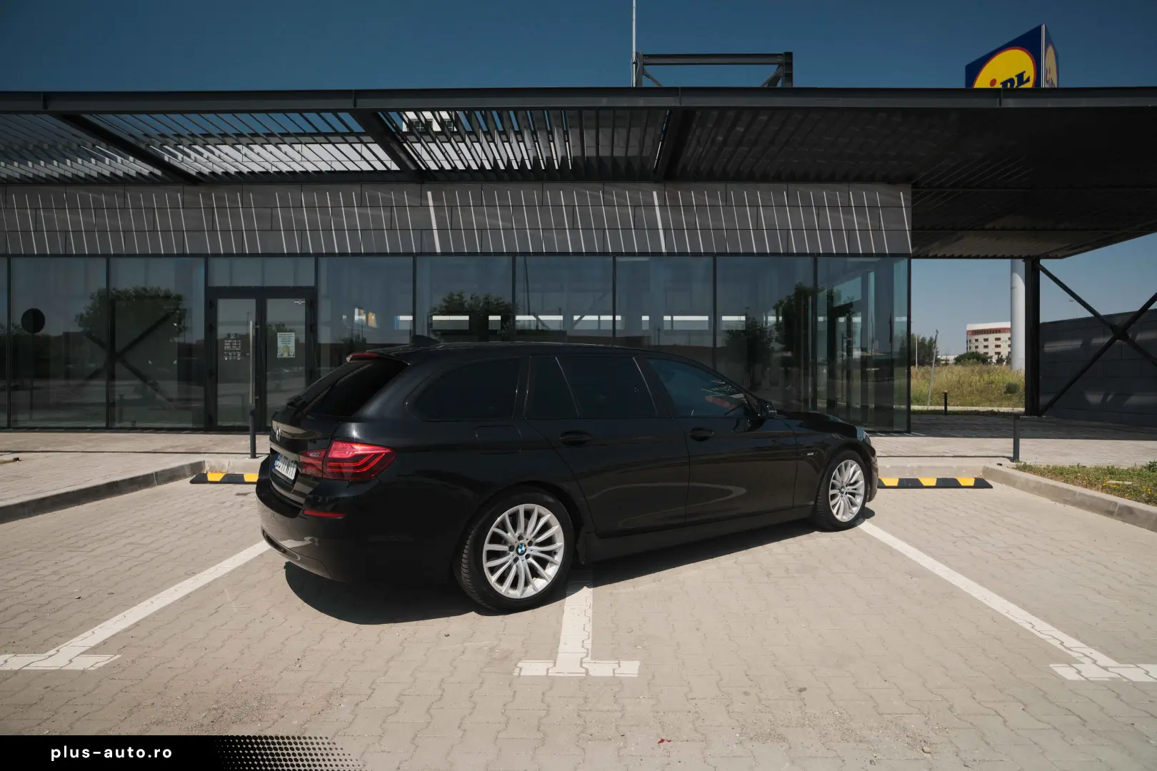 BMW 520