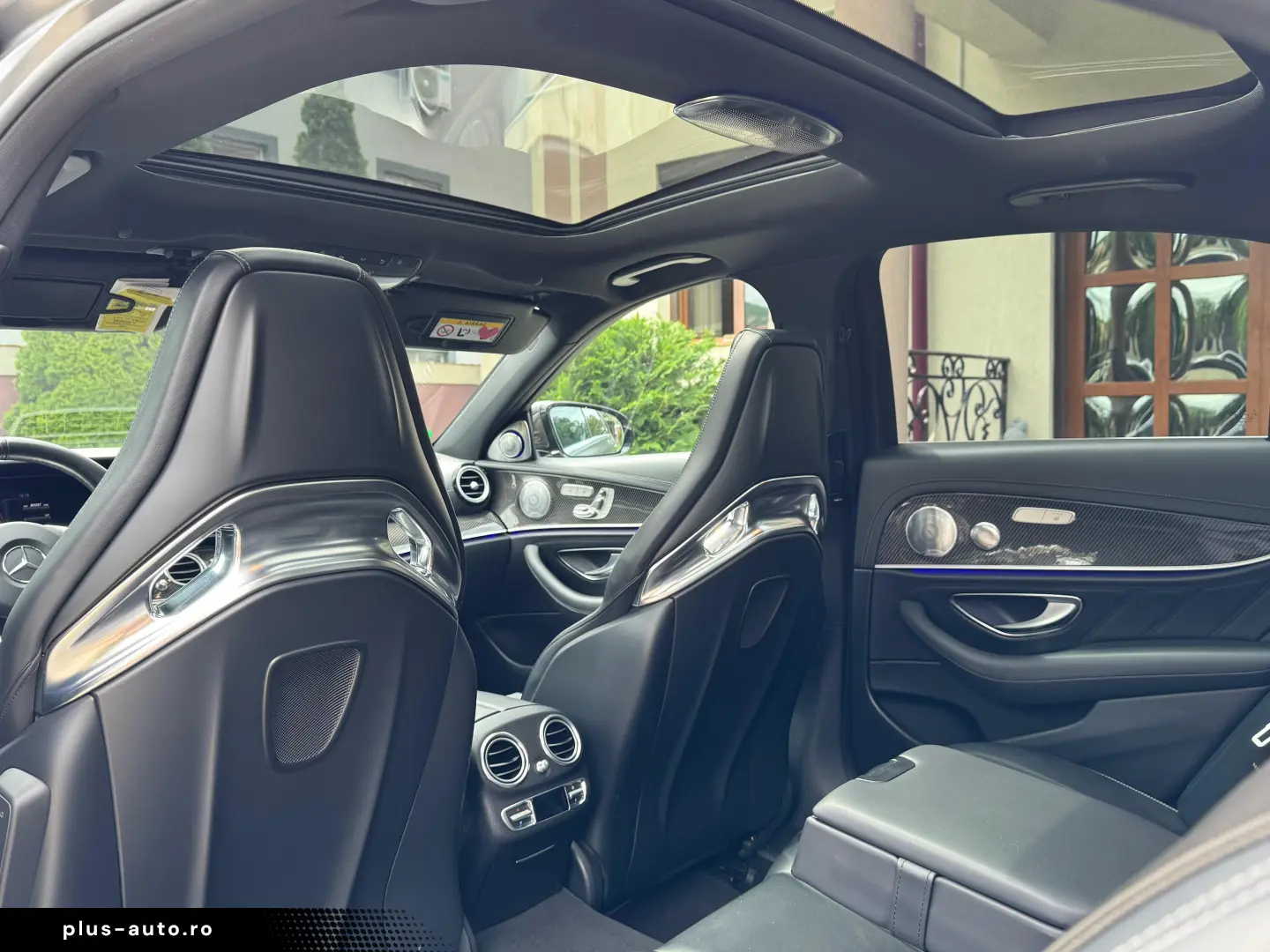 Mercedes-Benz E 63 AMG