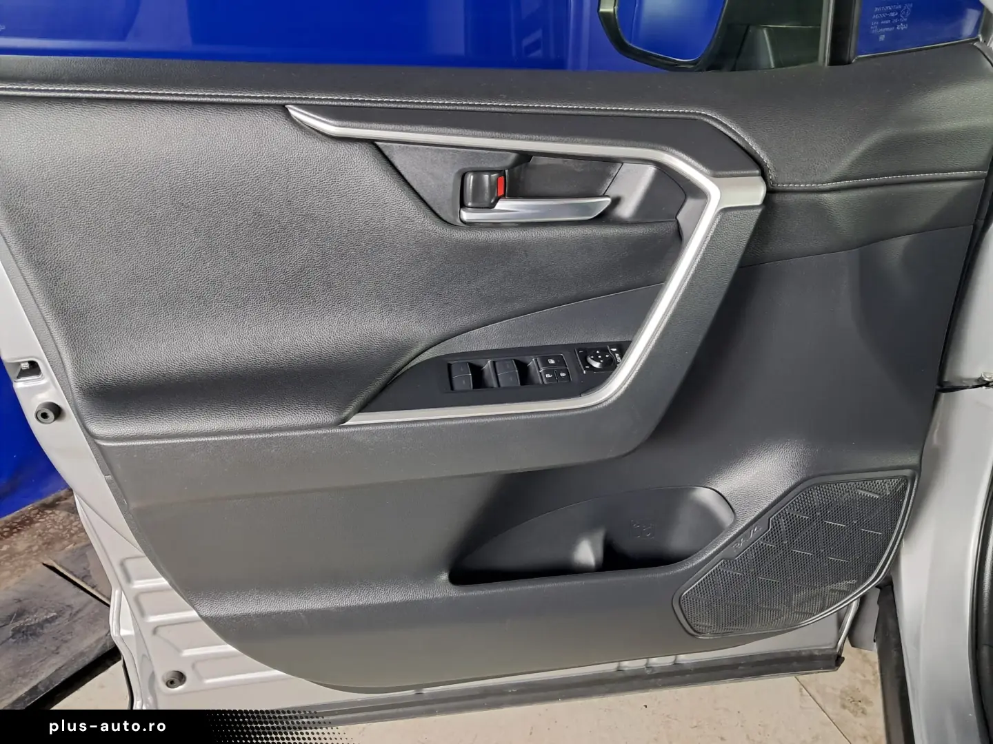 TOYOTA RAV 4 DYNAMIC HSD E-CVT HYBRID 2.5i 178CP 2022