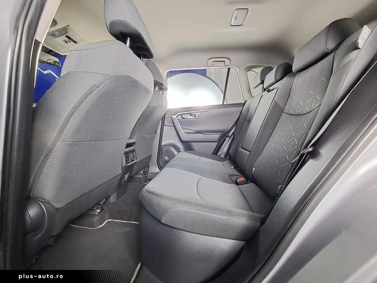 TOYOTA RAV 4 DYNAMIC HSD E-CVT HYBRID 2.5i 178CP 2022