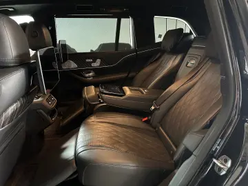MERCEDES-BENZ GLS 600 Maybach NIGHT SERIES