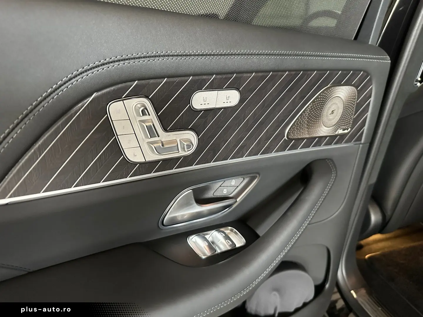 MERCEDES-BENZ GLS 600 Maybach NIGHT SERIES
