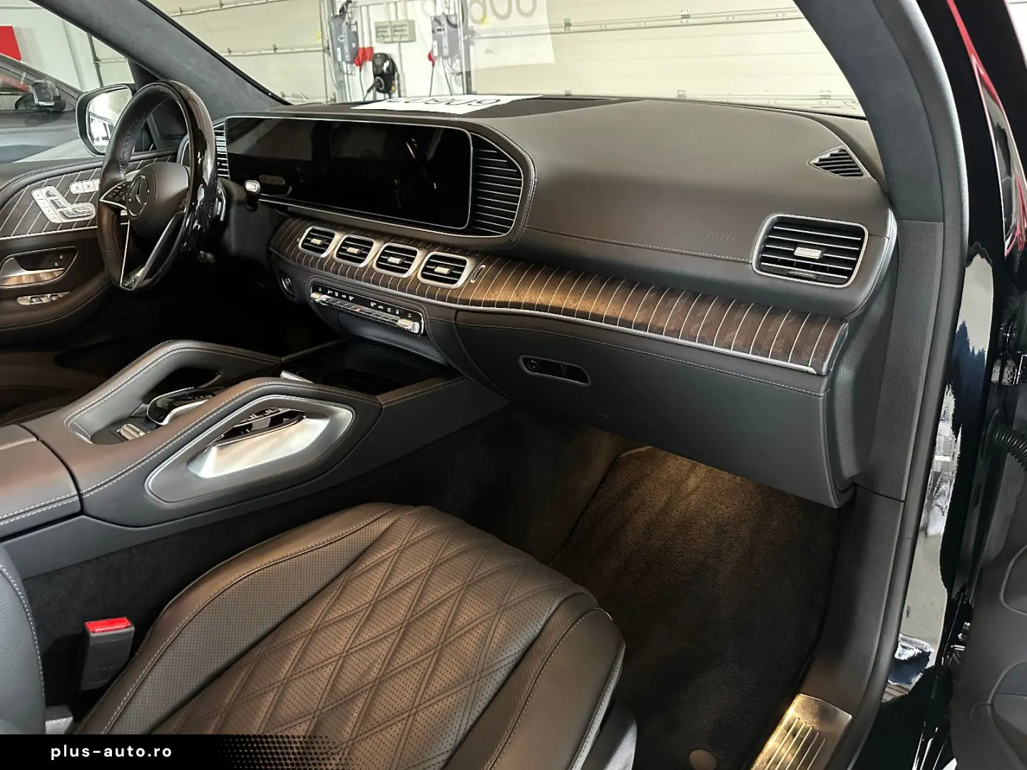MERCEDES-BENZ GLS 600 Maybach NIGHT SERIES