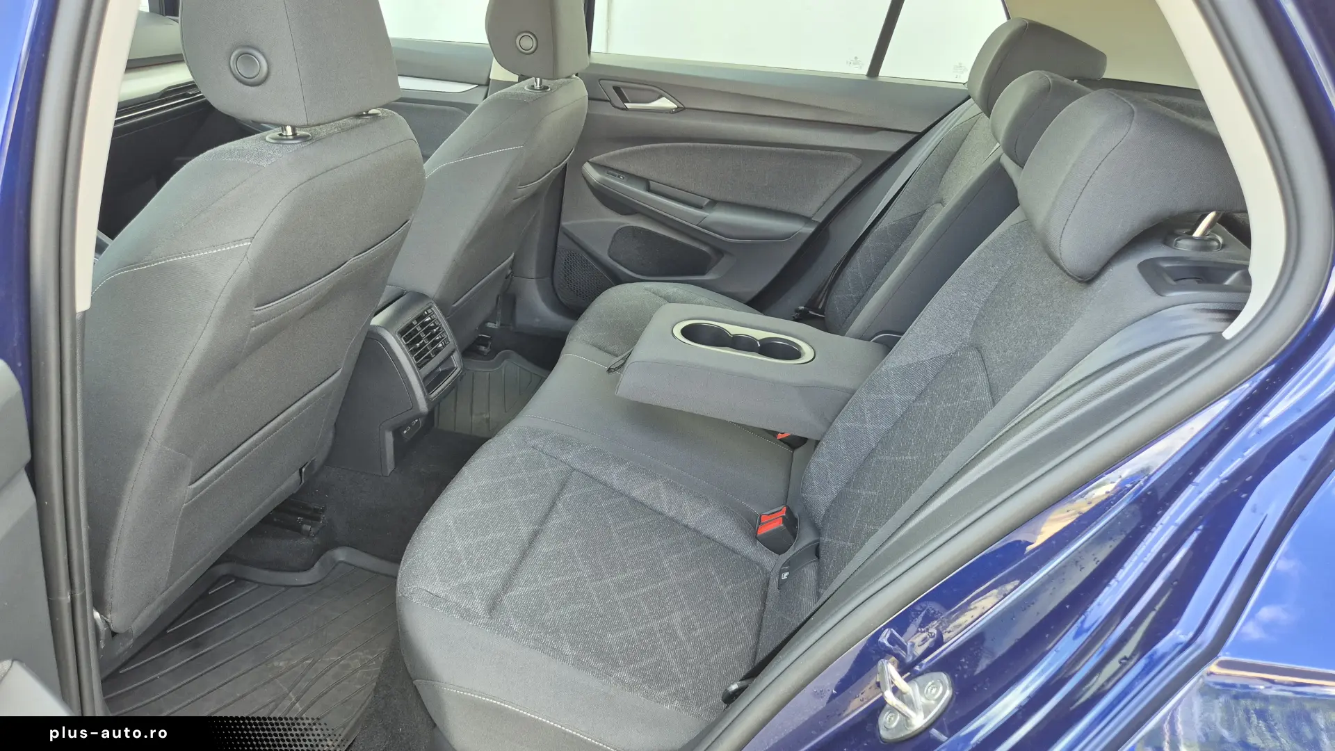 Volkswagen Golf 1.0 eTSI 110 CP DSG MHEV Life