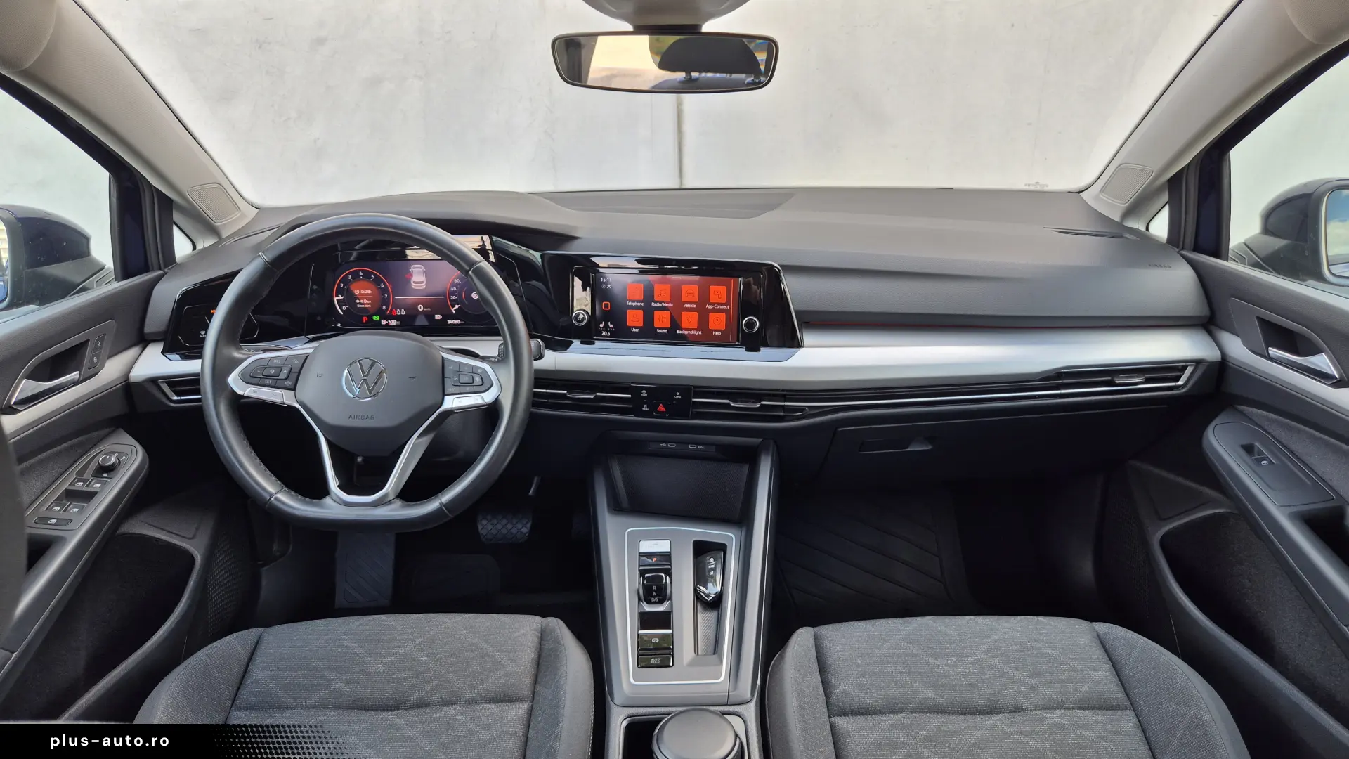 Volkswagen Golf 1.0 eTSI 110 CP DSG MHEV Life
