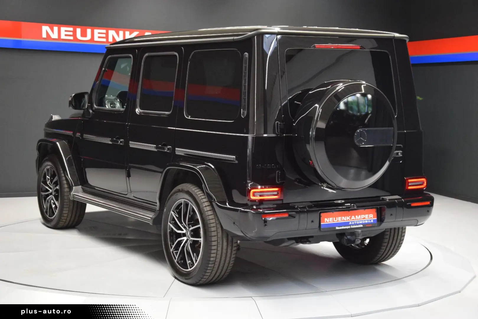 MERCEDES-BENZ G 450d AMG Line Burmester ACC AHK