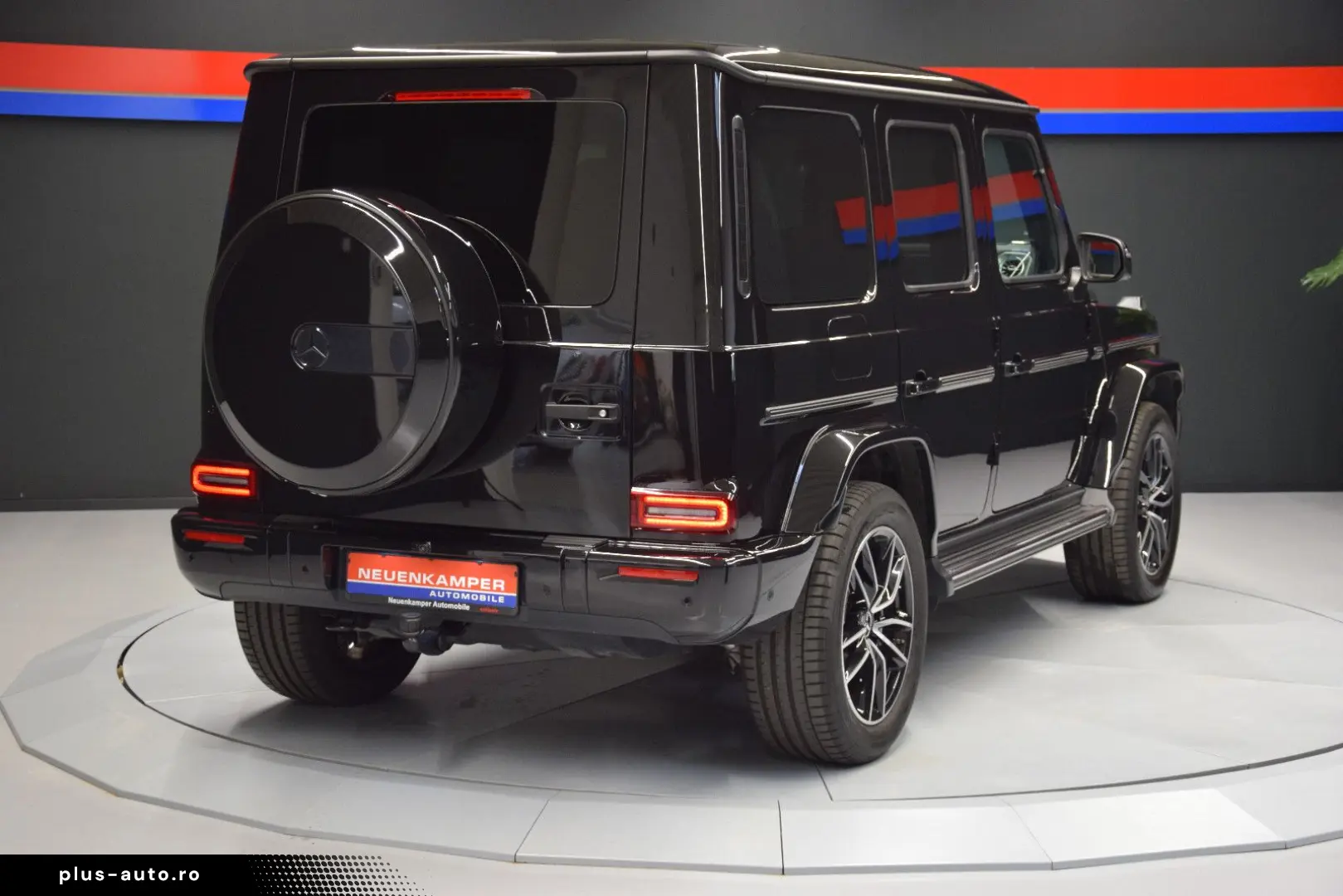 MERCEDES-BENZ G 450d AMG Line Burmester ACC AHK