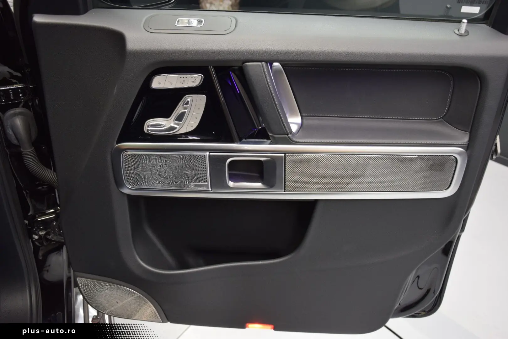 MERCEDES-BENZ G 450d AMG Line Burmester ACC AHK