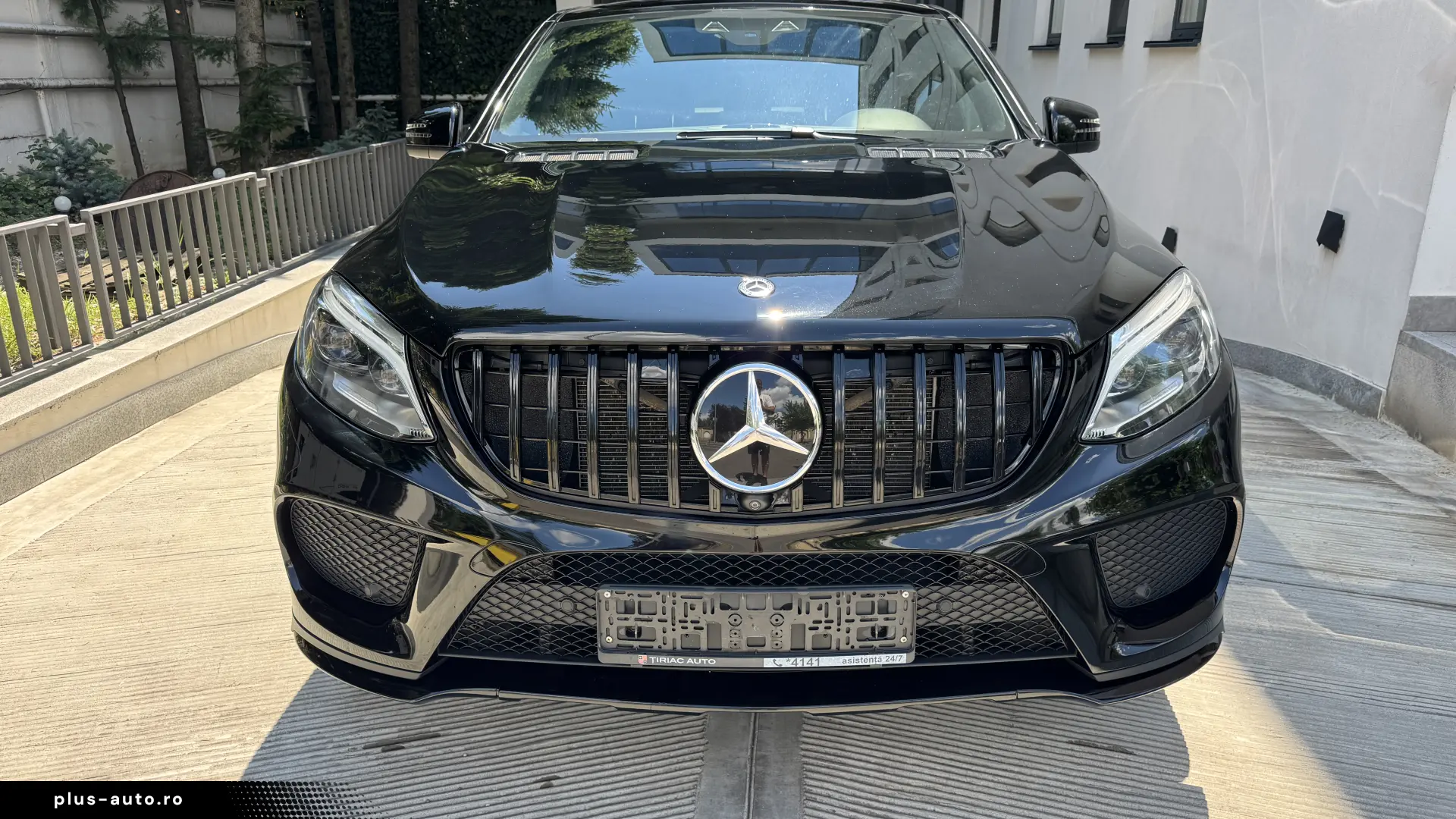 Mercedes Benz GLE 43 AMG Coupe Orange Art Special Edition
