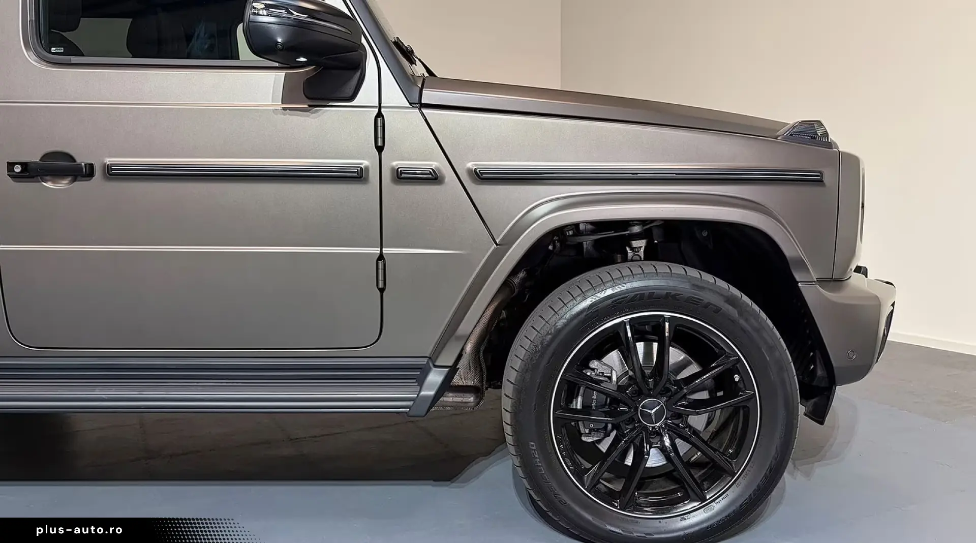 MERCEDES-BENZ G450d AMG Magno Manufaktur
