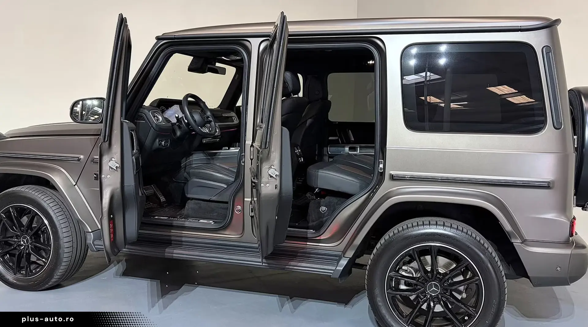 MERCEDES-BENZ G450d AMG Magno Manufaktur