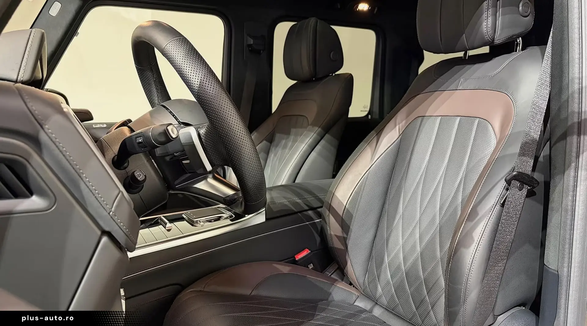 MERCEDES-BENZ G450d AMG Magno Manufaktur