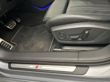 Audi A6 Avant 45 TFSI S-LINE