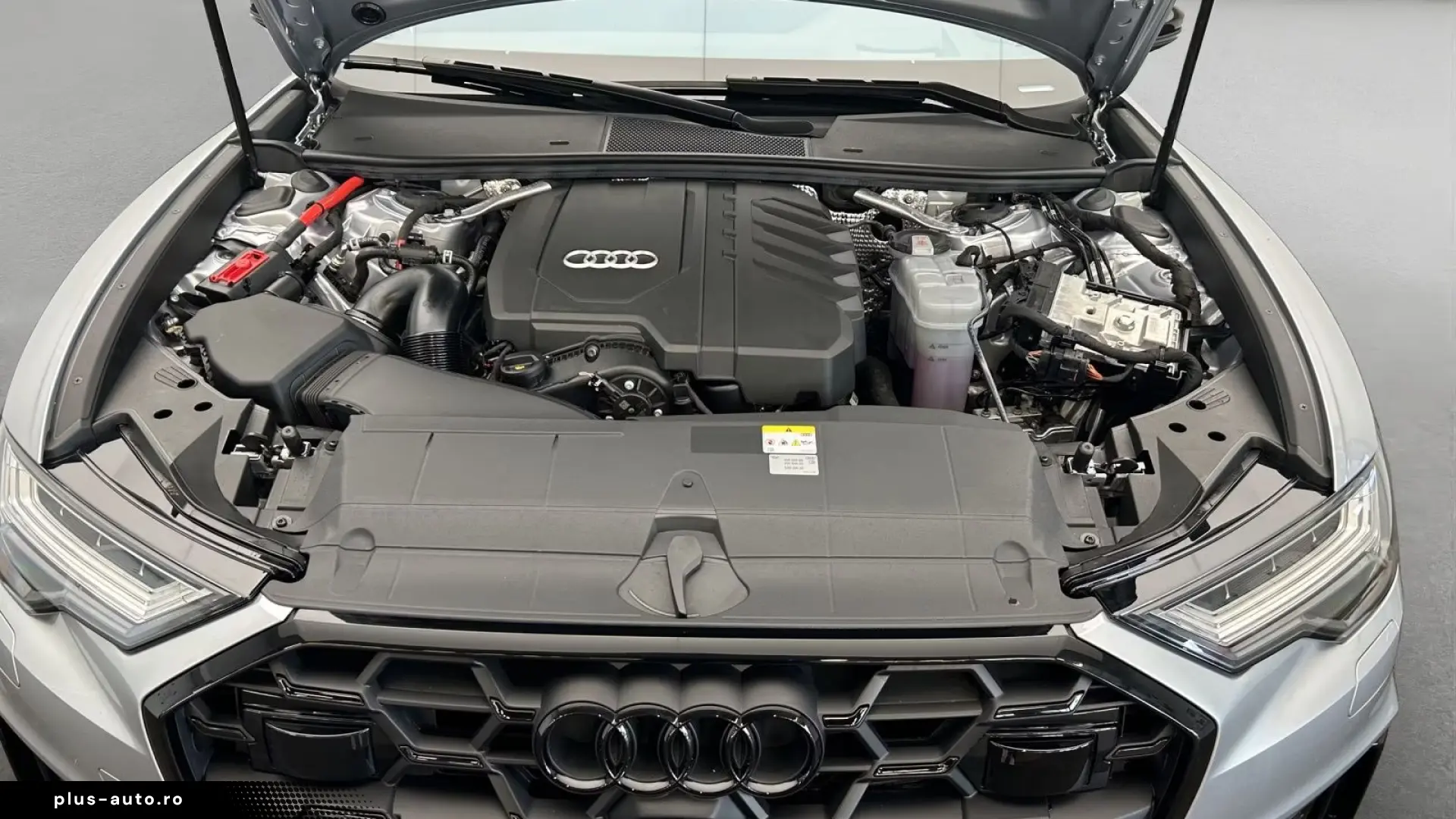Audi A6 Avant 45 TFSI S-LINE