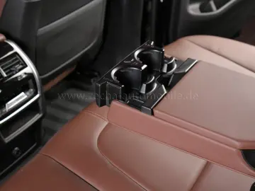 BMW X5 xDr.40d M-Sportp.AHK.Panod.Sitzbel.DrivProf.P