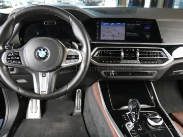BMW X5 xDr.40d M-Sportp.AHK.Panod.Sitzbel.DrivProf.P