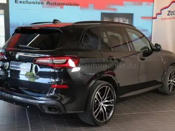 BMW X5 xDr.40d M-Sportp.AHK.Panod.Sitzbel.DrivProf.P
