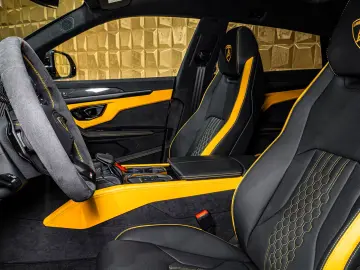 Lamborghini Urus SE - NOVITEC - ESTESO - LIVRARE RAPIDA!