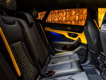 Lamborghini Urus SE - NOVITEC - ESTESO - LIVRARE RAPIDA!