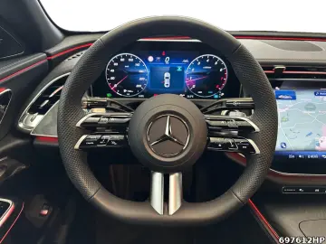 Mercedes-Benz E 200 AMG Pano Night BURMESTER 21