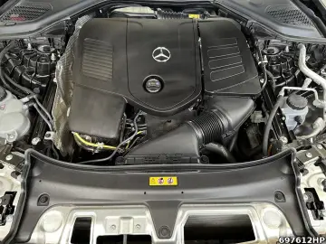 Mercedes-Benz E 200 AMG Pano Night BURMESTER 21