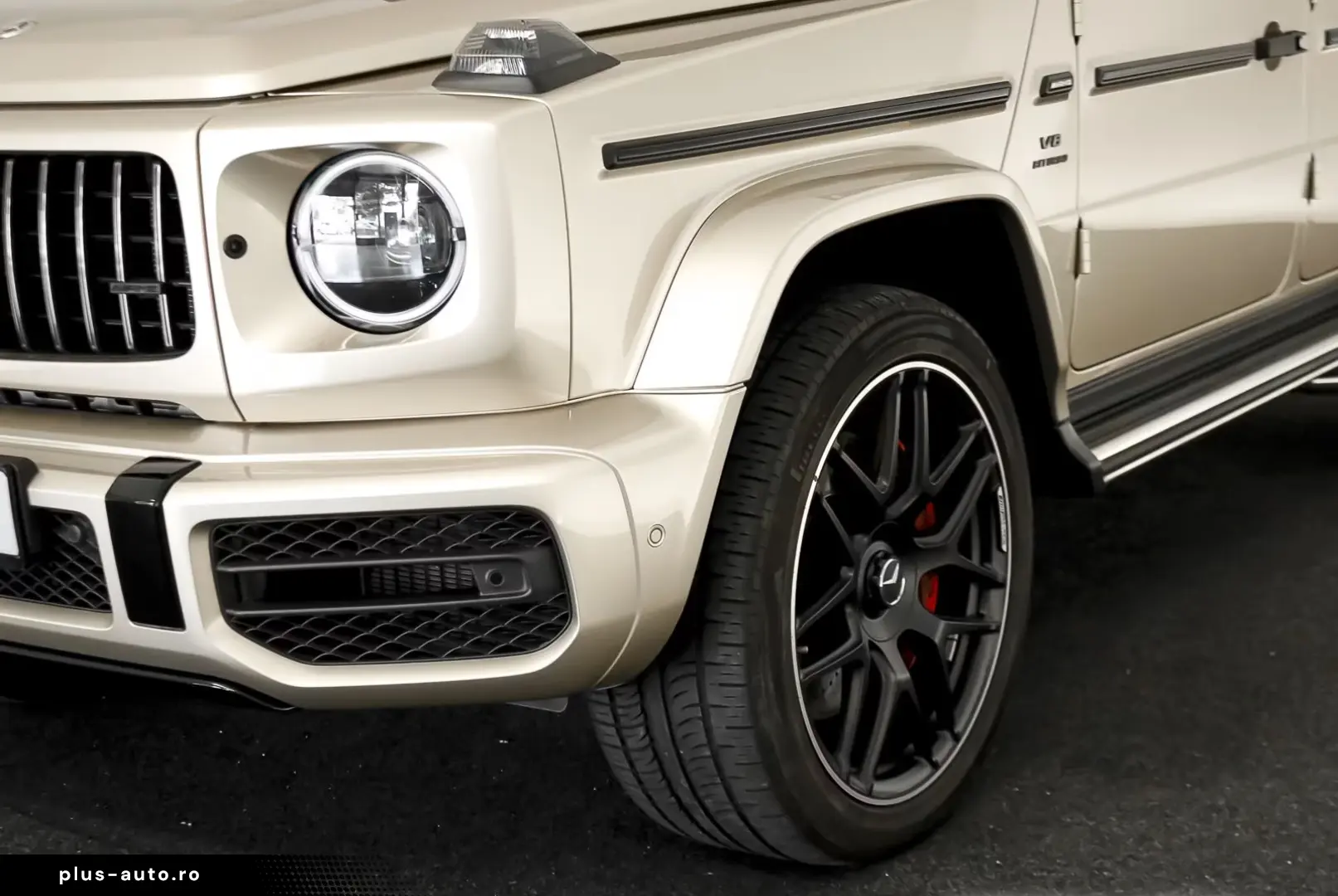 MERCEDES-BENZ G 63 AMG Performance Brown Interior