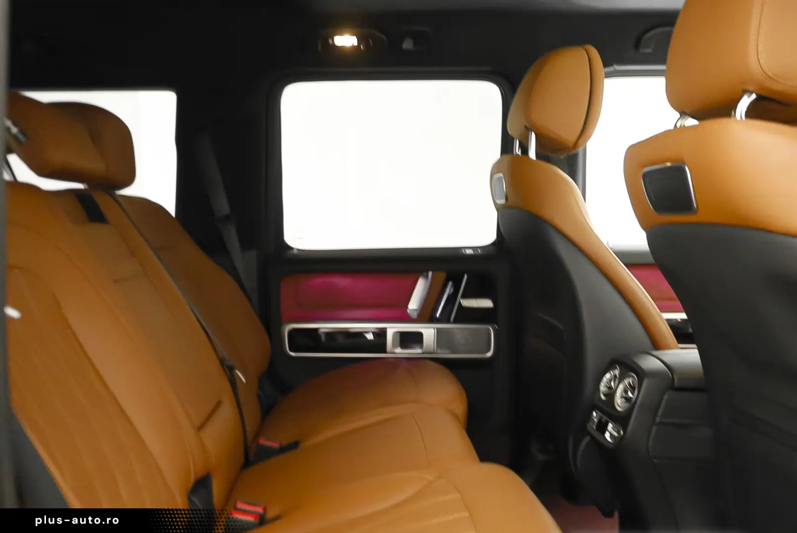 MERCEDES-BENZ G 63 AMG Performance Brown Interior