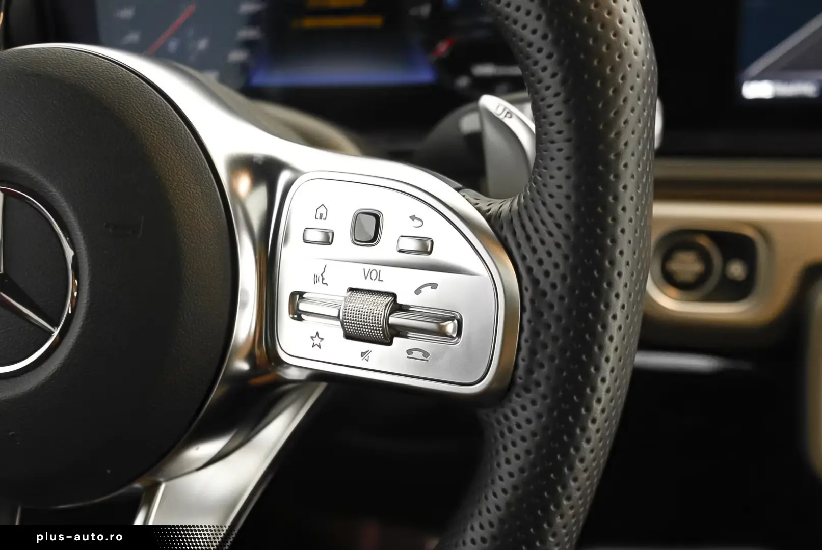 MERCEDES-BENZ G 63 AMG Performance Brown Interior