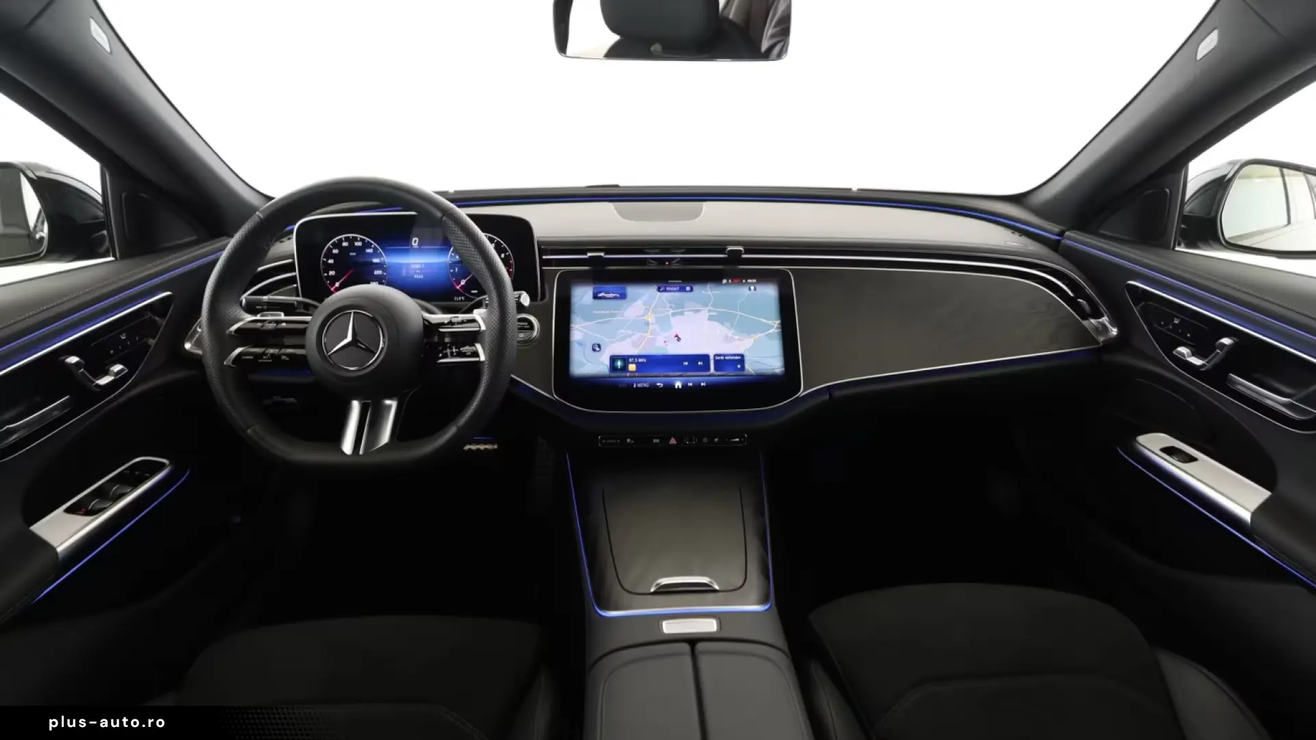 Mercedes-Benz E 200 AMG ADV. PLUS NIGHT PANO