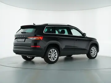 SKODA KODIAQ STYLE 2.0TDI 4X4 DSG STANDHEIZUNG ACC uvm