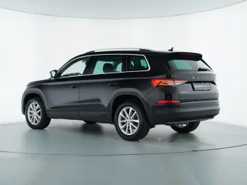 SKODA KODIAQ STYLE 2.0TDI 4X4 DSG STANDHEIZUNG ACC uvm