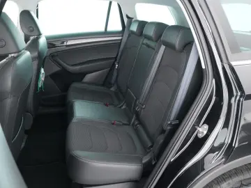 SKODA KODIAQ STYLE 2.0TDI 4X4 DSG STANDHEIZUNG ACC uvm