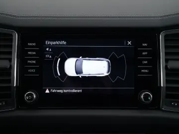 SKODA KODIAQ STYLE 2.0TDI 4X4 DSG STANDHEIZUNG ACC uvm