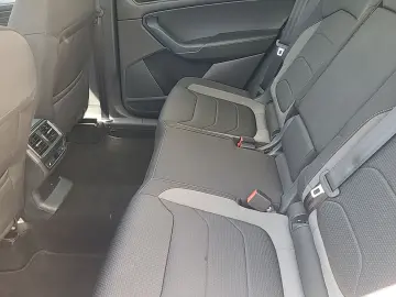 SKODA Kodiaq 4X4 AHK PANO NAVI KAMERA 4XSHZ ACC LED 19