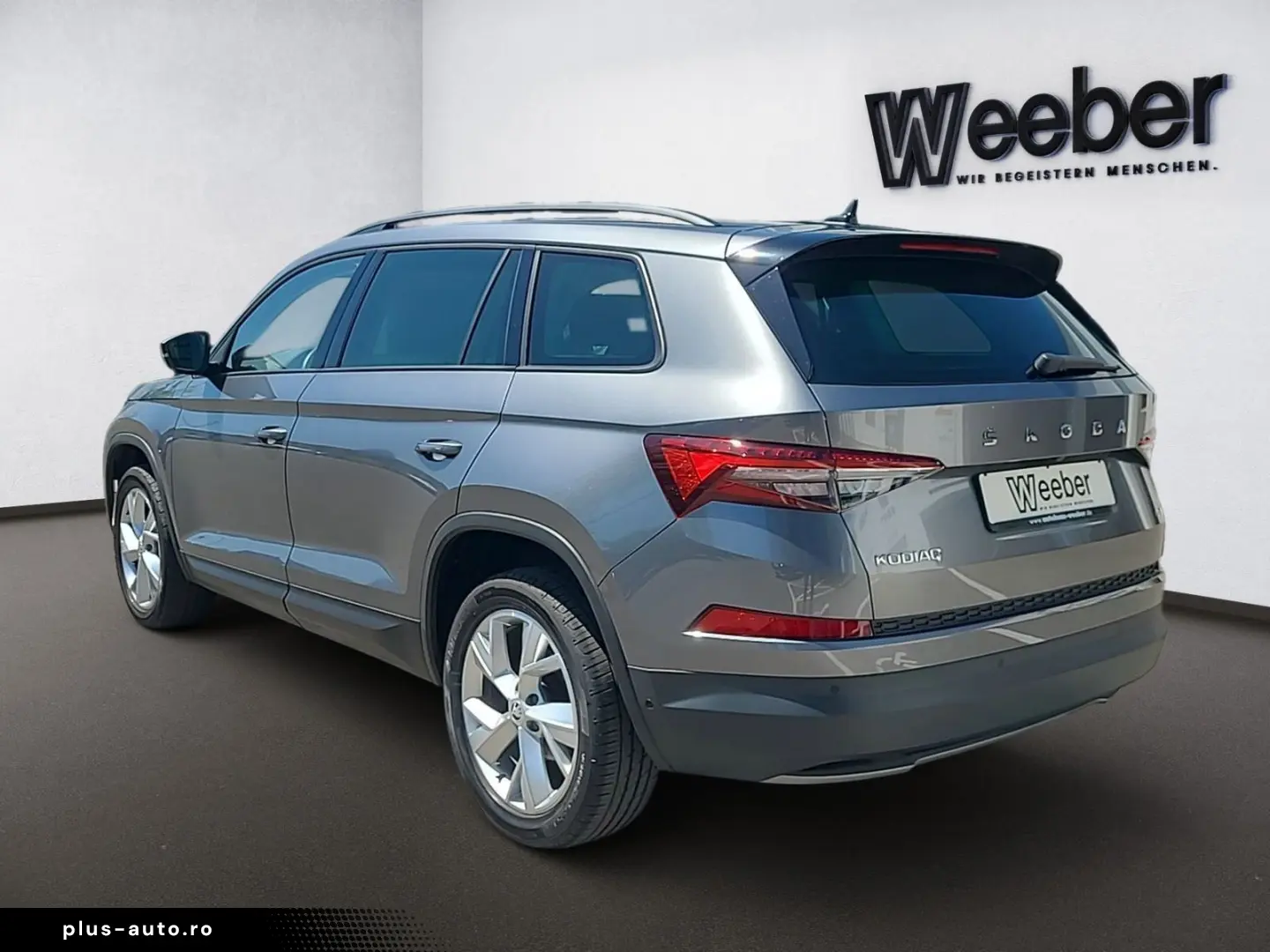 SKODA Kodiaq 4X4 AHK PANO NAVI KAMERA 4XSHZ ACC LED 19