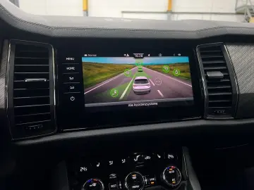SKODA Kodiaq Style 4x4 2.0 TDI MATRIX-LED 360  PANO