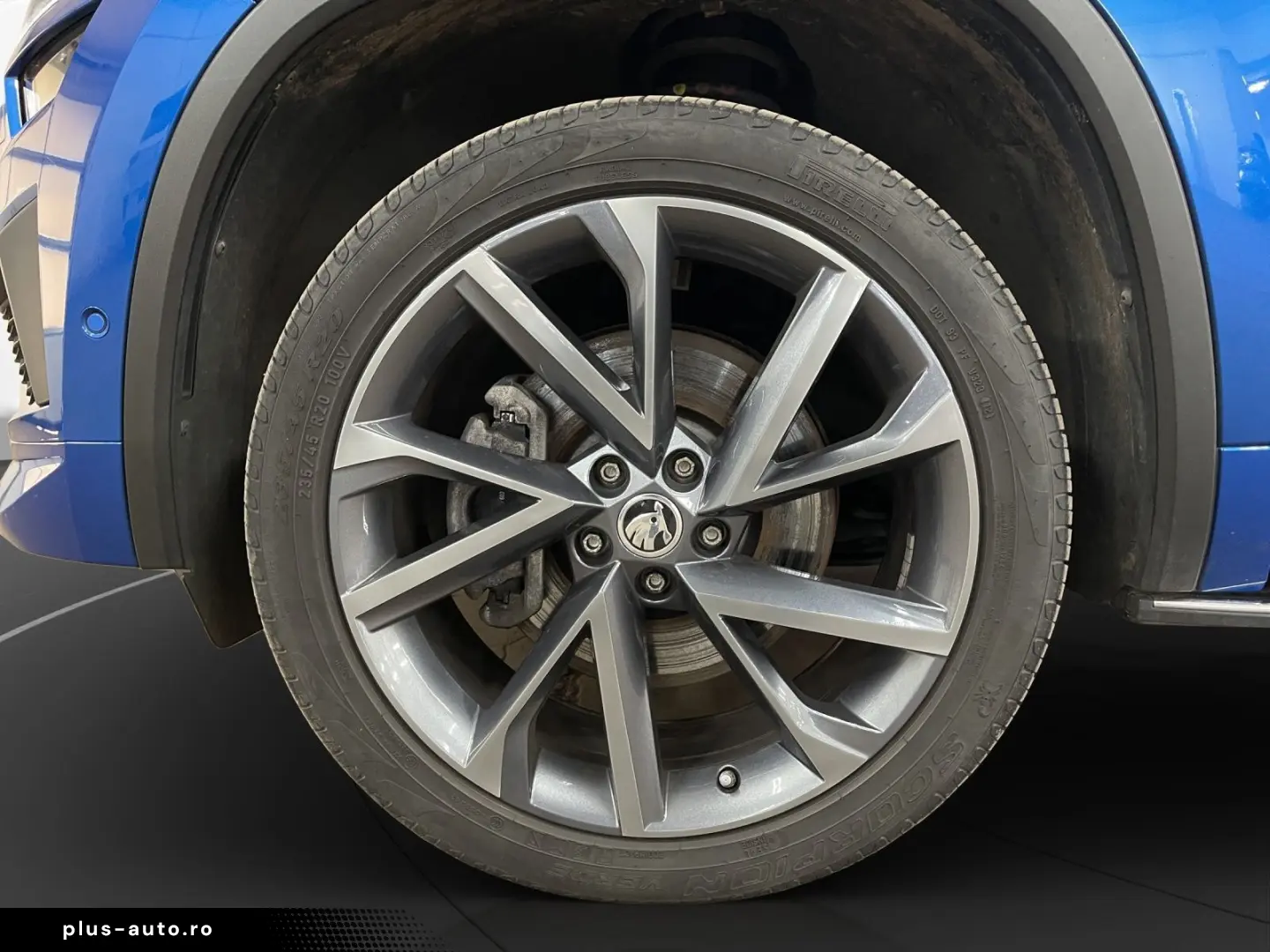 SKODA Kodiaq 2.0 TDI Sportline AHK Pano LED LM 20  RFK